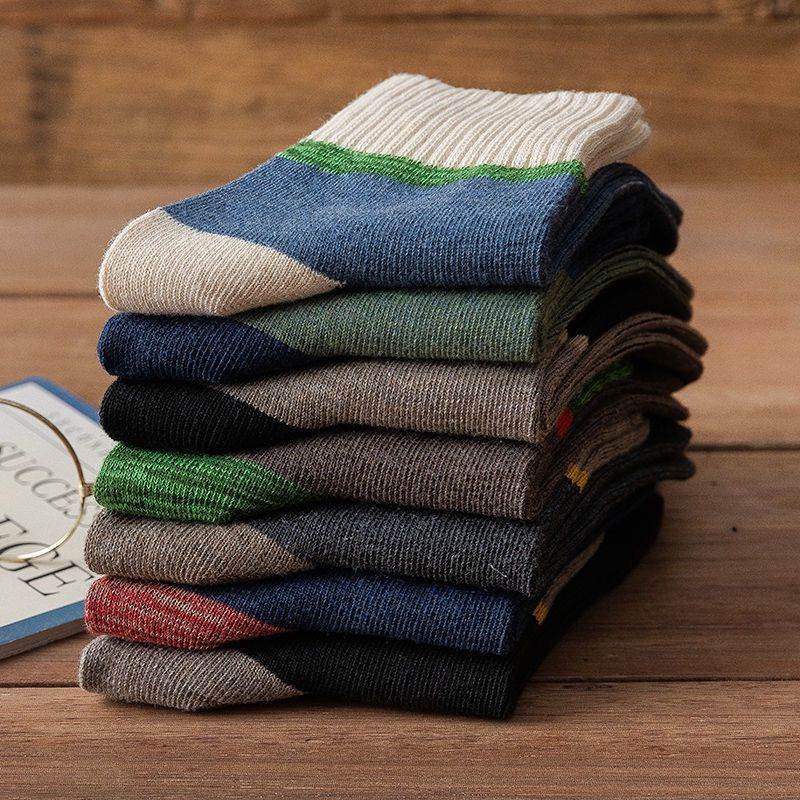 😍🧦【10 párů】Antibakteriální, deodorační a teplé vlněné ponožky na podzim a zimu.